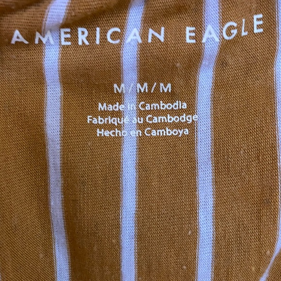 american eagle off/on the shoulder shirt - Picture 3 of 3